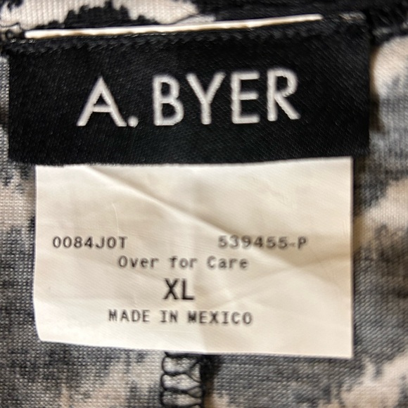 A.Byer , Black and White Maxi Skirt Chevron Stripes , Women’s Size XL - Picture 4 of 5